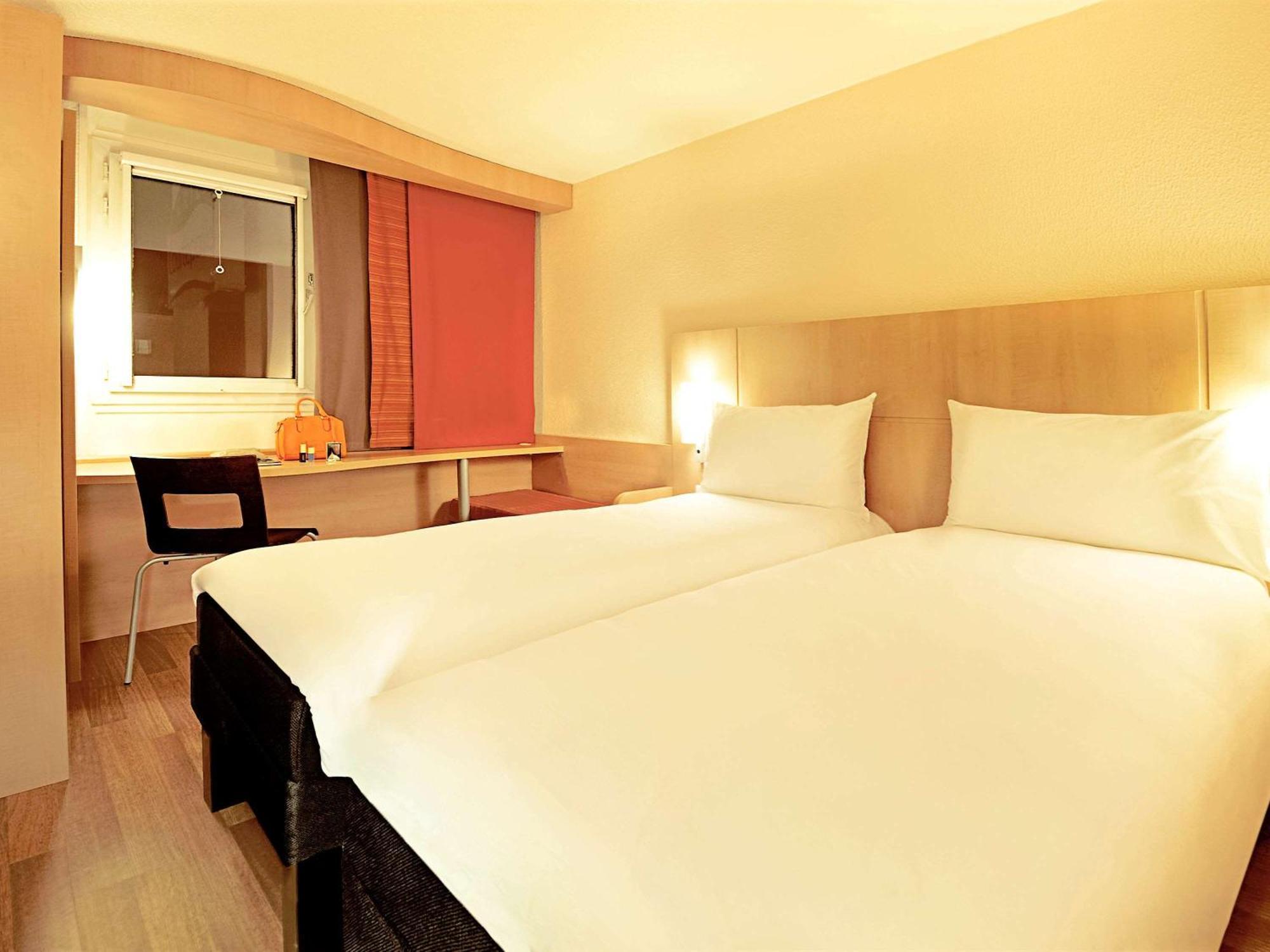 ไอบิส ลิล ซองทร์ การ์ Hotel ลีลล์ ภายนอก รูปภาพ
